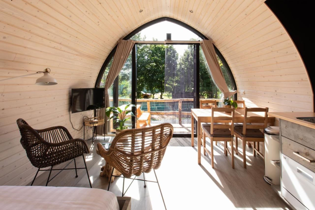 Pod Huisje Met Hottub Dokkum Luaran gambar