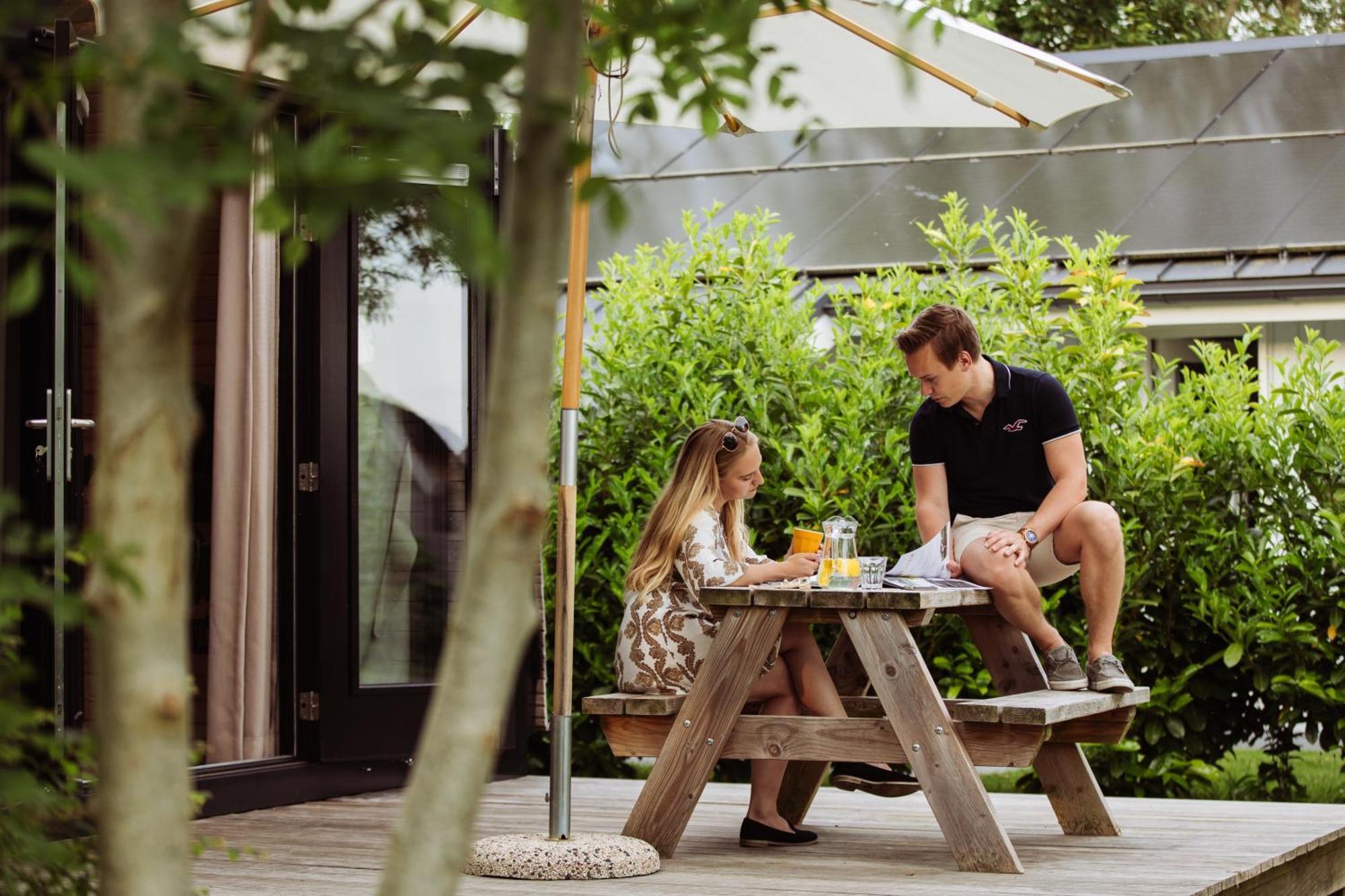 Pod Huisje Met Hottub Dokkum Luaran gambar